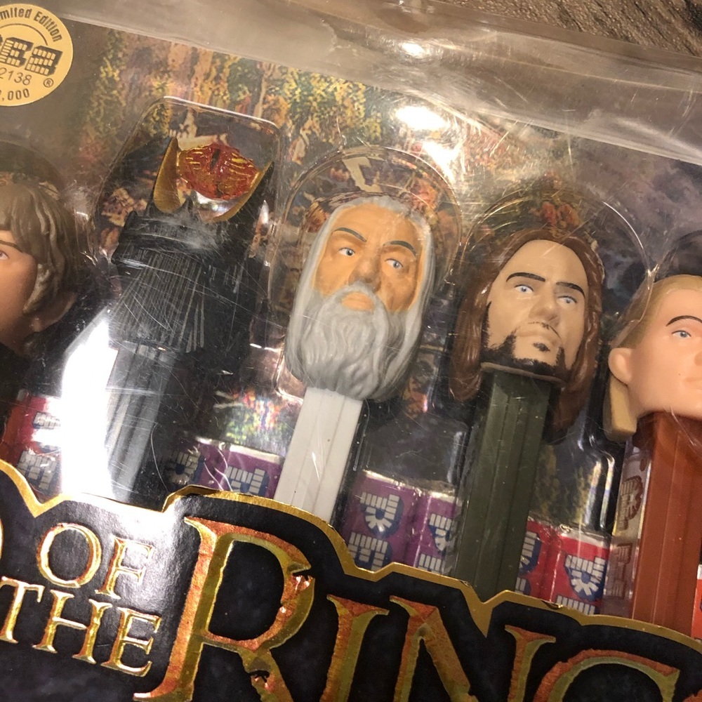 Lord of the Rings PEZ Collector Set Limited Edition 2138/150000 |  LOTR - Picture 4 of 6
